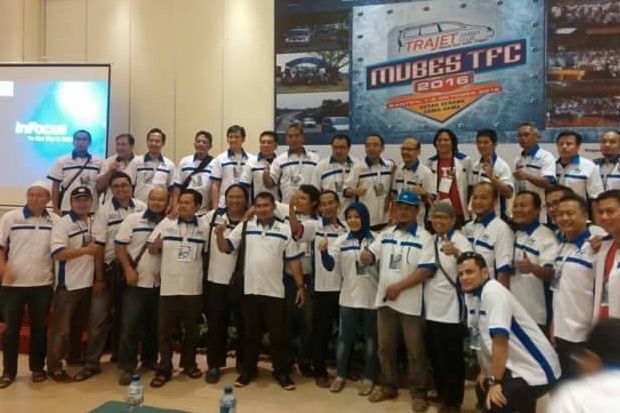 Pecinta Hyundai Trajet...