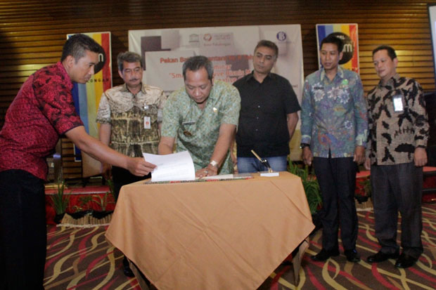 Pemkot Launching Aplikasi...
