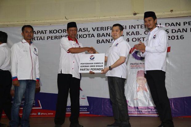 HT: Membangun Infrastruktur...