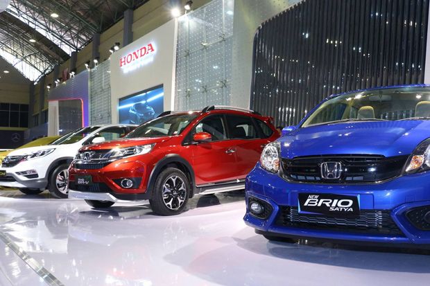 Tiga Varian Special...