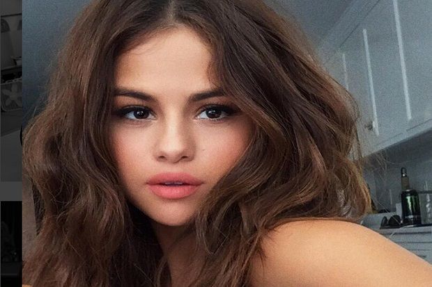 Sakit Lupus, Selena...