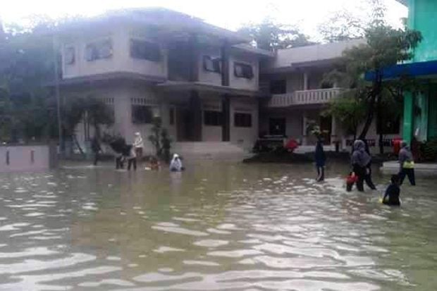 Banjir di Pangandaran,...