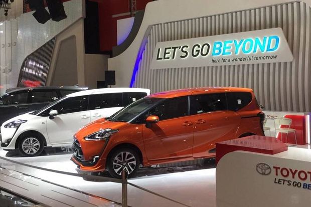 Toyota Tampilkan Produk-produk...