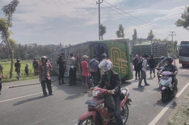 Bus Saling Kejar Berujung...