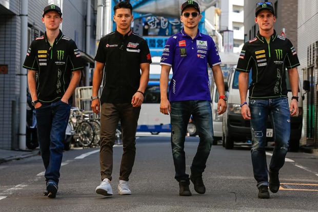 Tanpa Rossi, Tiga Pembalap...