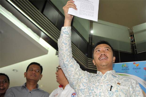 PSSI Bergeming, Menpora...