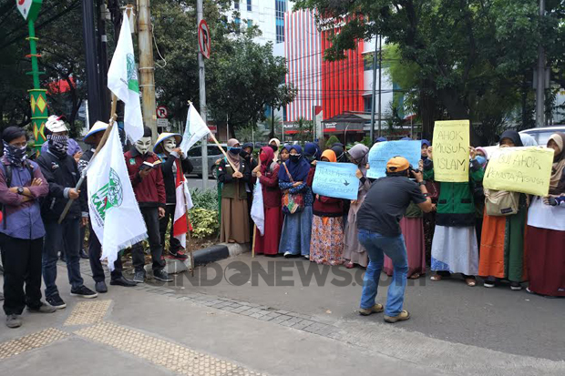 Didemo Mahasiswa, DPRD...