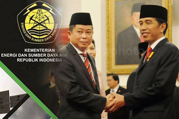 Pertama Kali Pegang...