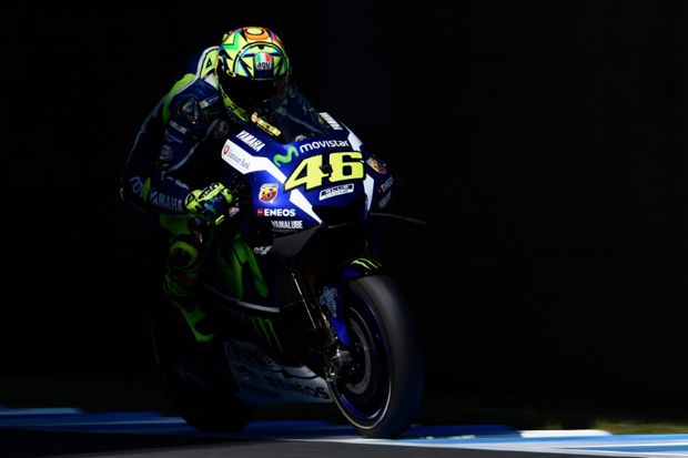 Rossi Antusias Hadapi...