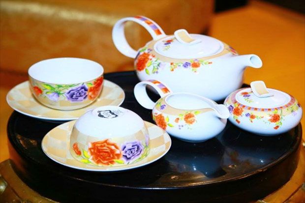 Tips Merawat Tea Set...