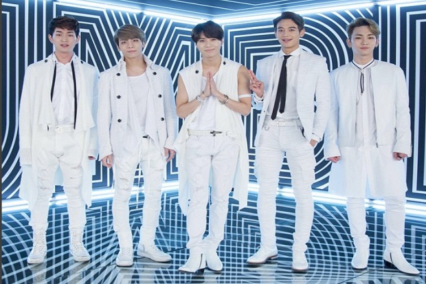 November, SHINEE Minta...