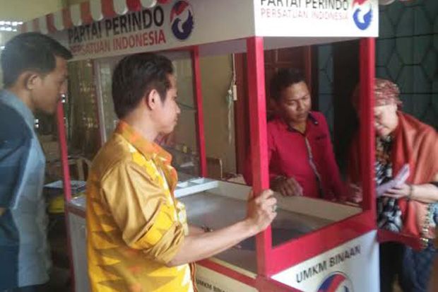 Perindo Sulsel Bagikan...