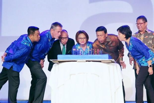 Rayakan 20 Tahun, XL...