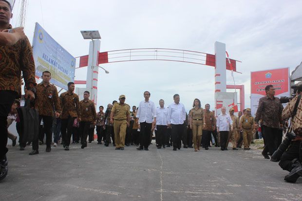 Blusukan di Miangas,...
