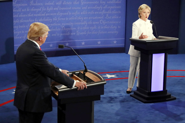 Panas Diawal, Hilarry-Trump...