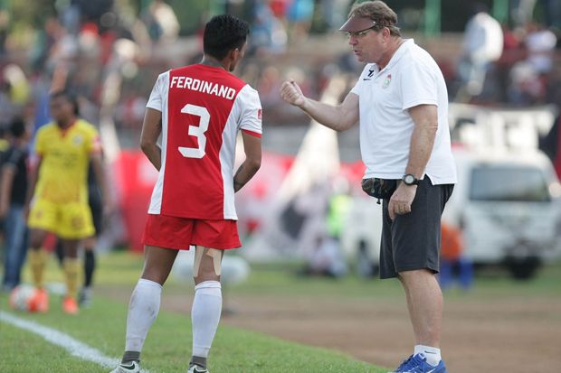 Pelatih PSM Pasrah Skuatnya...