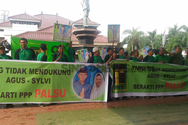 Kader Romi Bentangkan...