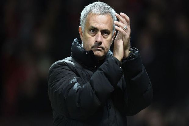Disadarkan Chelsea,...