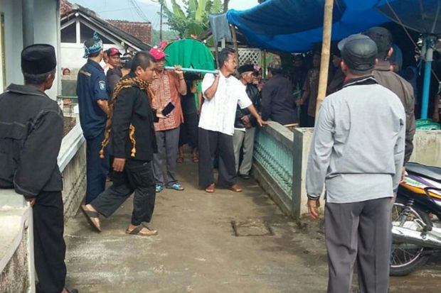 Korban Tewas Banjir...