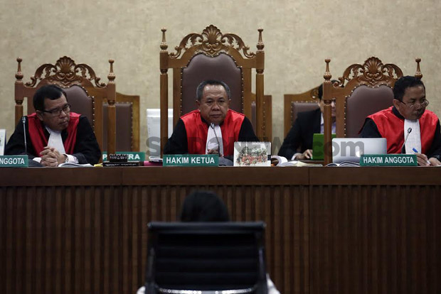 Berkas Putusan Kasus...