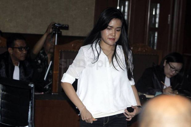 Jessica Divonis 20 Tahun...