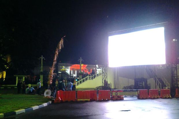 Jokowi, JK, dan Megawati...