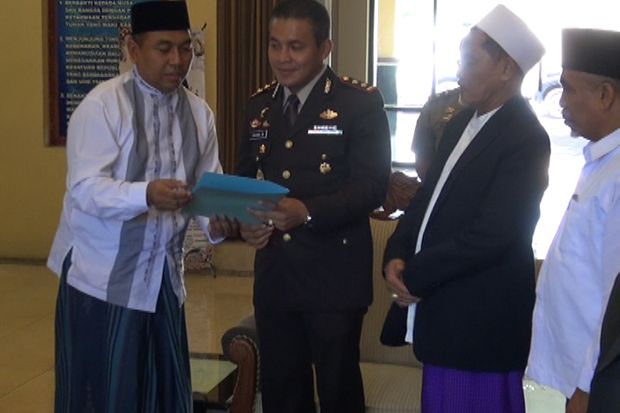 Ulama Jombang Desak...