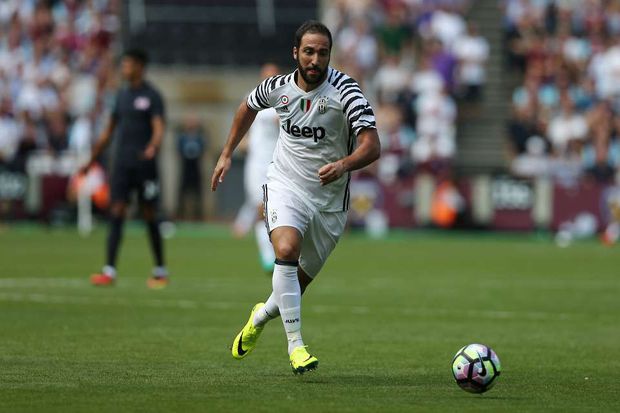 Gonzalo Higuain Siap...