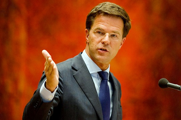 PM Belanda Pertimbangkan...