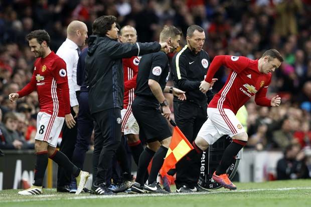 Kalau Dibuang MU Mourinho,...