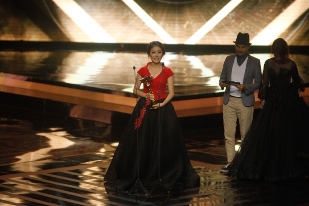 Menang, Natasha Wilona...