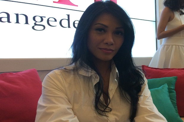 Anggun Lebih Memilih...