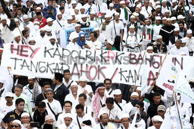 Soal Penistaan Agama,...
