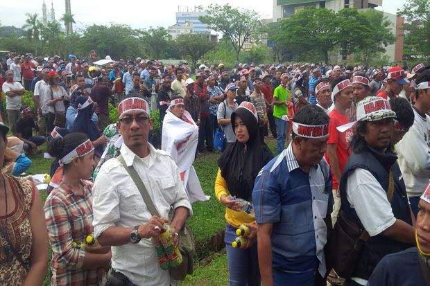 Tolak UWTO Melayu Melawan...