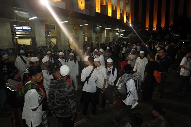 Ikut Demo 4 November,...