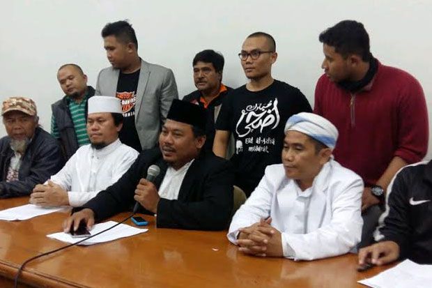 100 Ribu Umat Muslim...