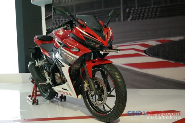Honda CBR 150 R Sandang...