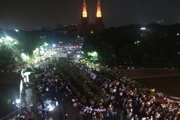 Ini Suasana Masjid Istiqlal...