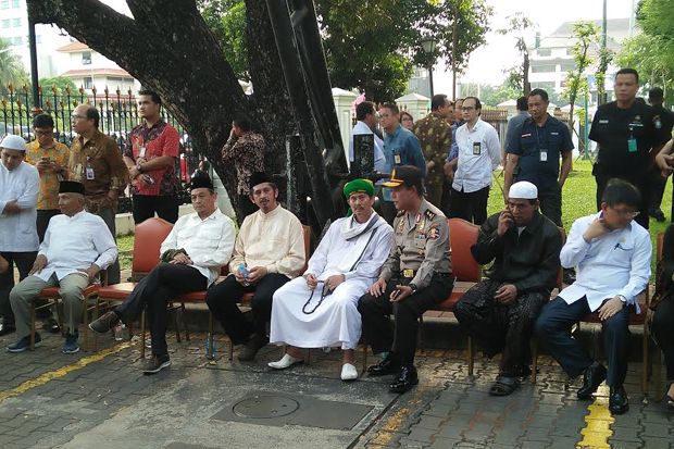 Tak Ditemui Jokowi,...