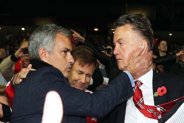 Rekor Butut MU dan Mou,...