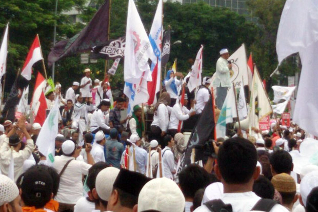 Demo 4 November Jadi...