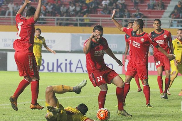 Semen Padang Gagal Tundukkan...