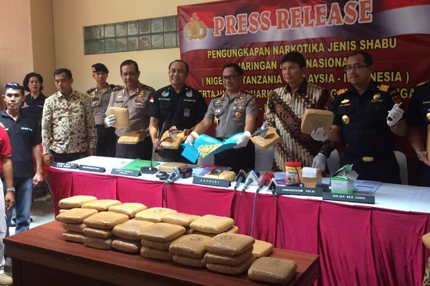 Melawan Saat Ditangkap,...