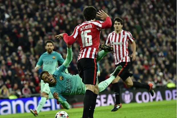 Pemain Barcelona Kesal...