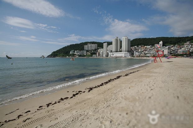 Songdo, Pantai yang...