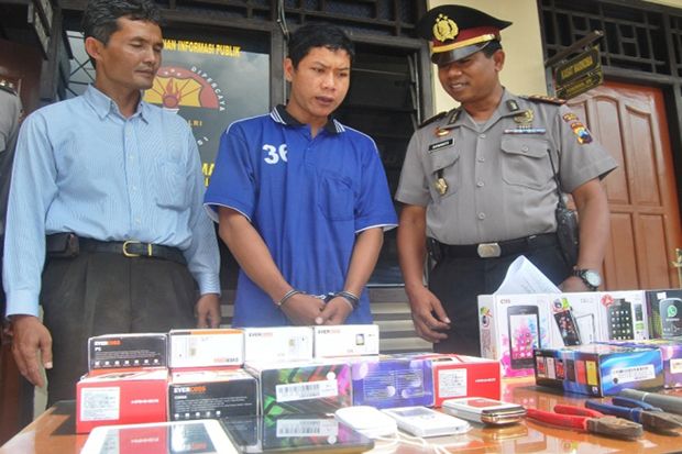 Modus Beli Handphone...