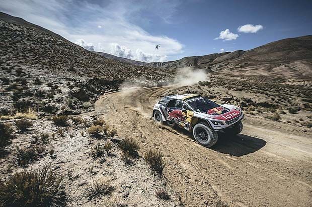 Loeb Menang Etape 5,...