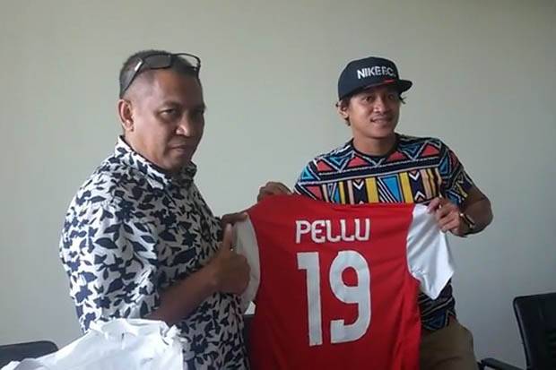 Rizky Pellu, Pembelian...