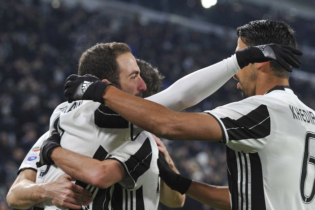 Higuain Dua Gol, Juventus...
