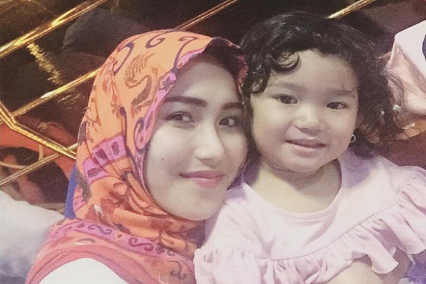 Ayu Ting Ting Tolak...
